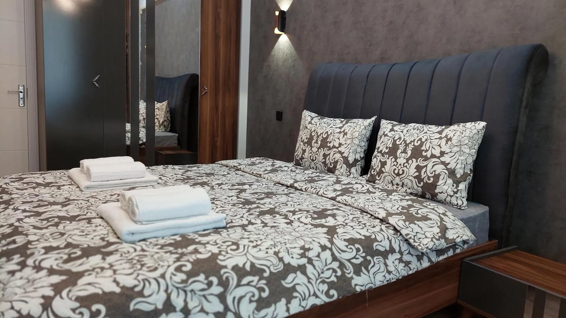 Central Spacious Flat-Right In Front Of The Subway Μπακού